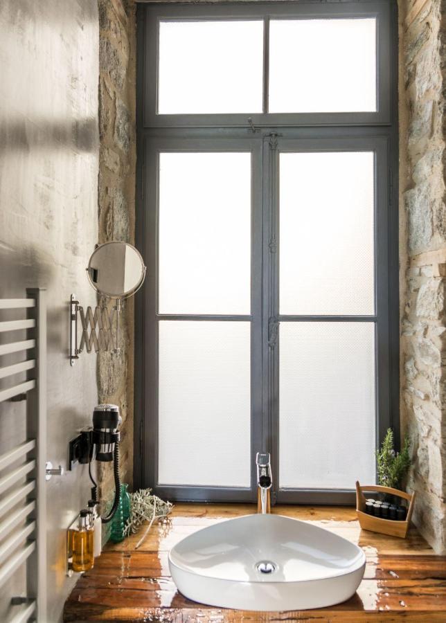 Pomegranate Suites Kavála Ngoại thất bức ảnh