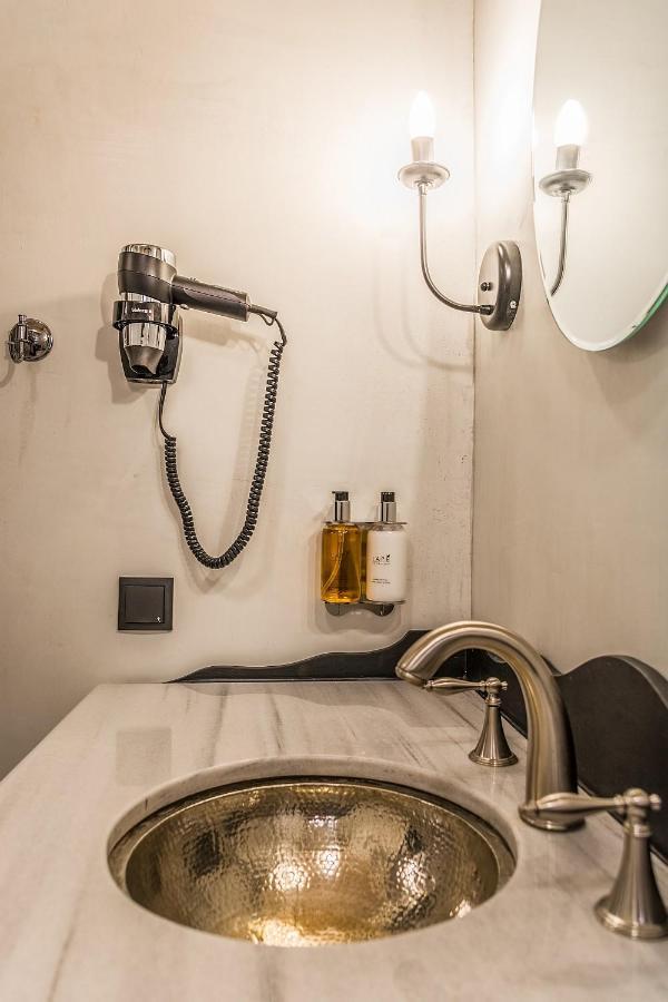 Pomegranate Suites Kavála Ngoại thất bức ảnh