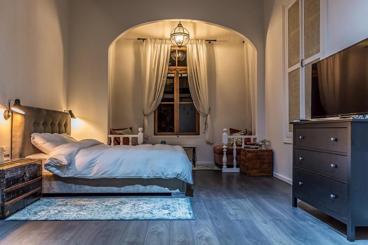 Pomegranate Suites Kavála Ngoại thất bức ảnh