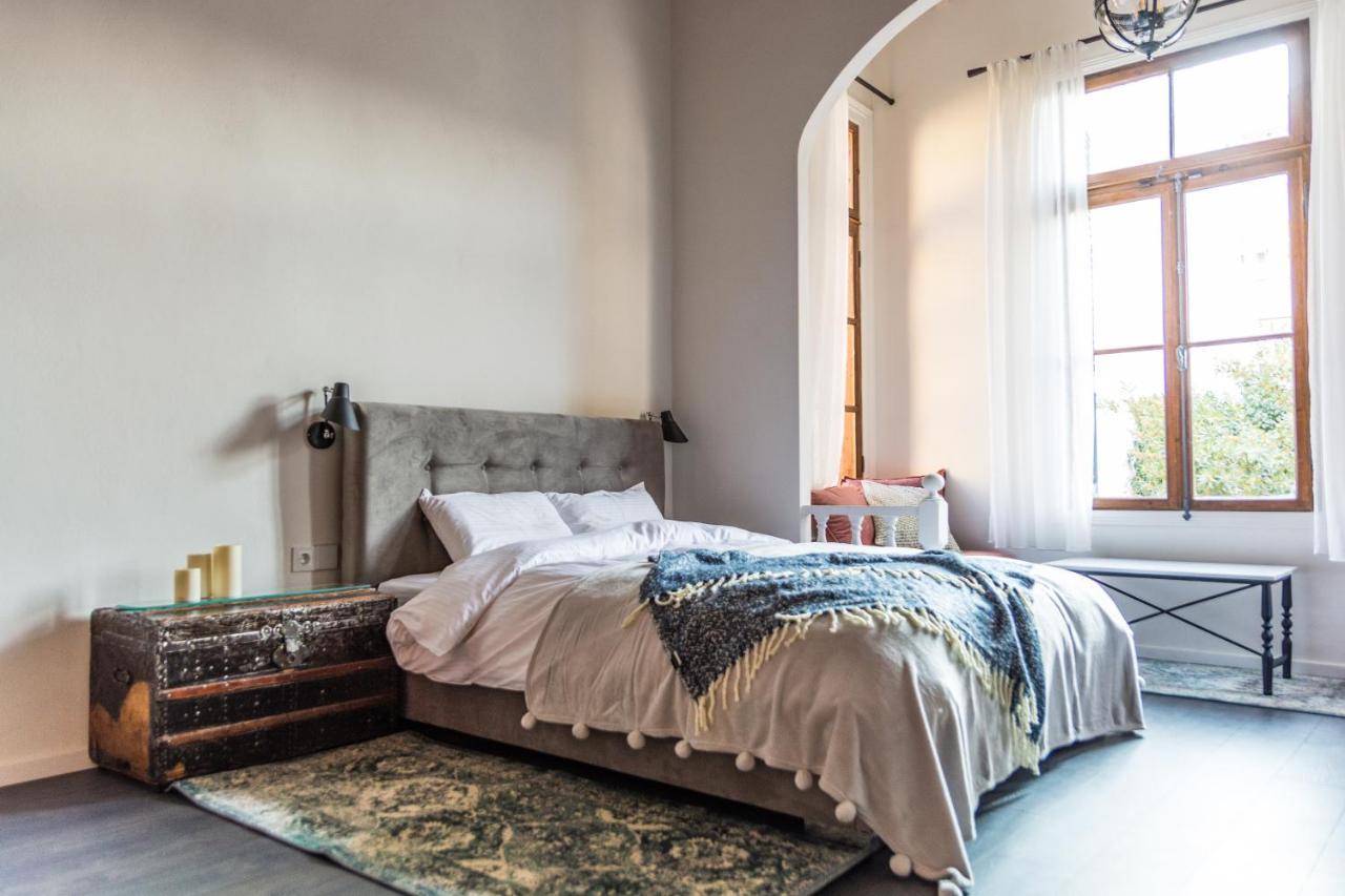 Pomegranate Suites Kavála Ngoại thất bức ảnh