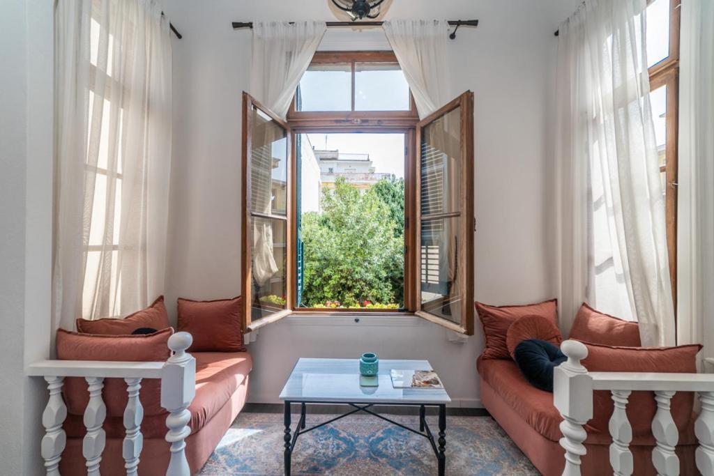 Pomegranate Suites Kavála Ngoại thất bức ảnh